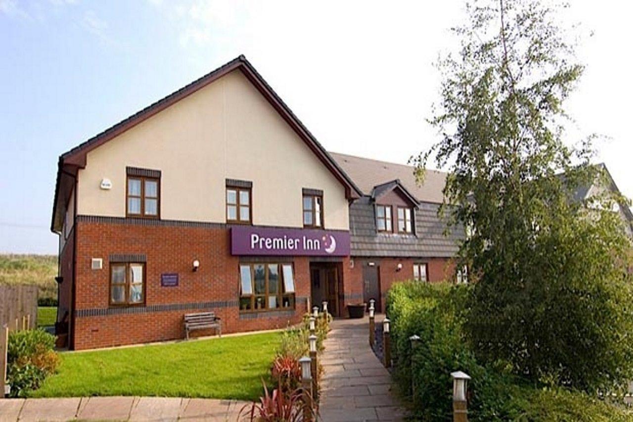 Premier Inn 伊夫舍姆 外观 照片